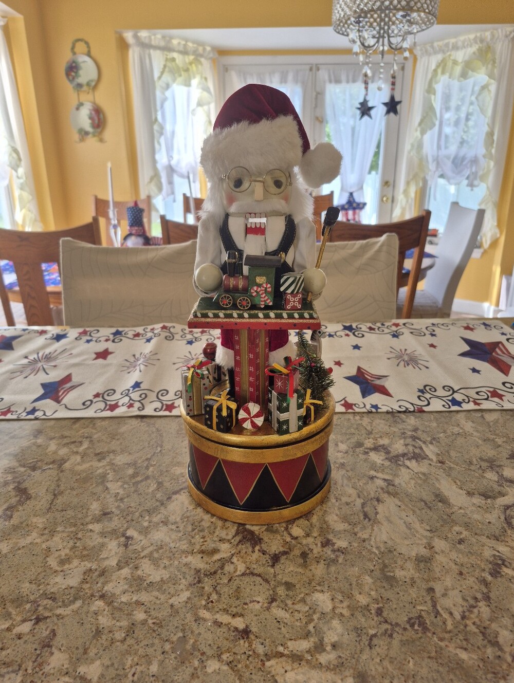 Santa Nutcracker Music  - Red, White, Green, Gold